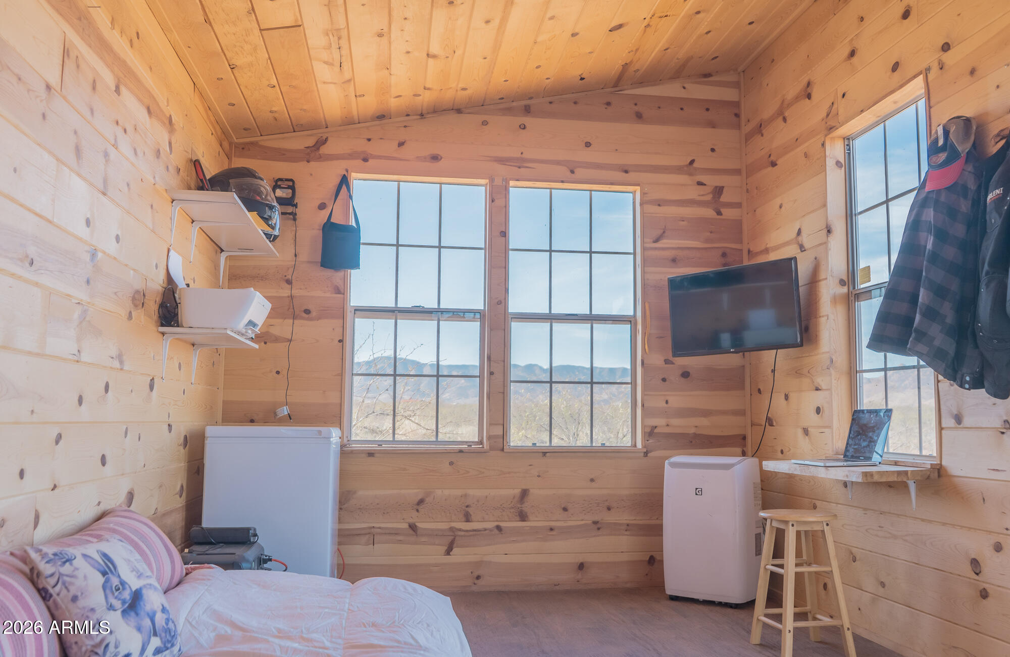 514 East Pearce Road Pearce, AZ 85625 - Photo 17 of 26 Bedroom/office