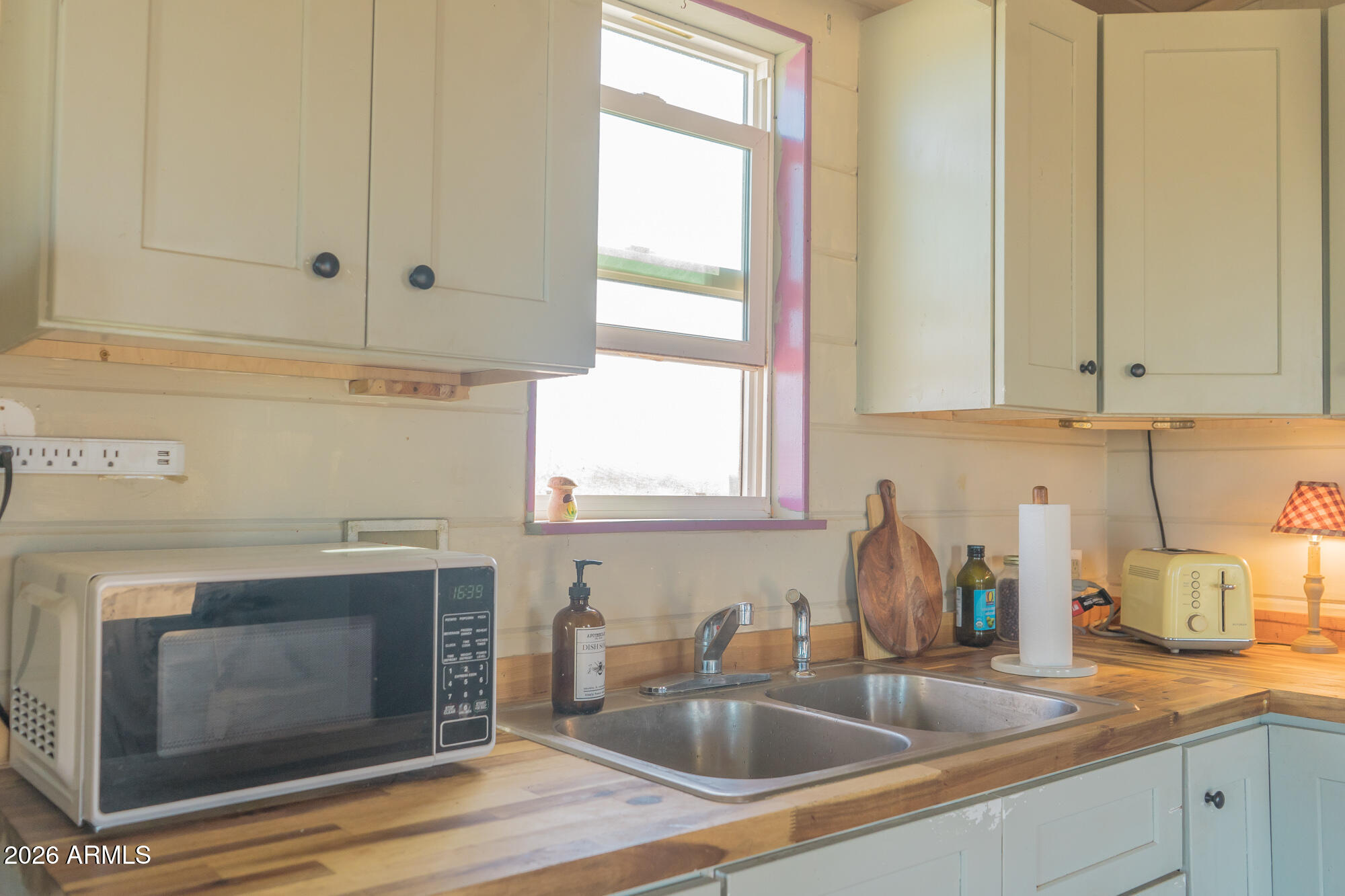 514 East Pearce Road Pearce, AZ 85625 - Photo 6 of 26 Kitchen