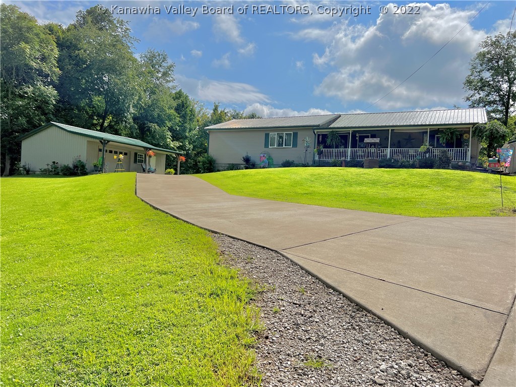 6048 Ripley Road Point Pleasant, WV 25550 - Photo 4 of 45 Gallery Image 4