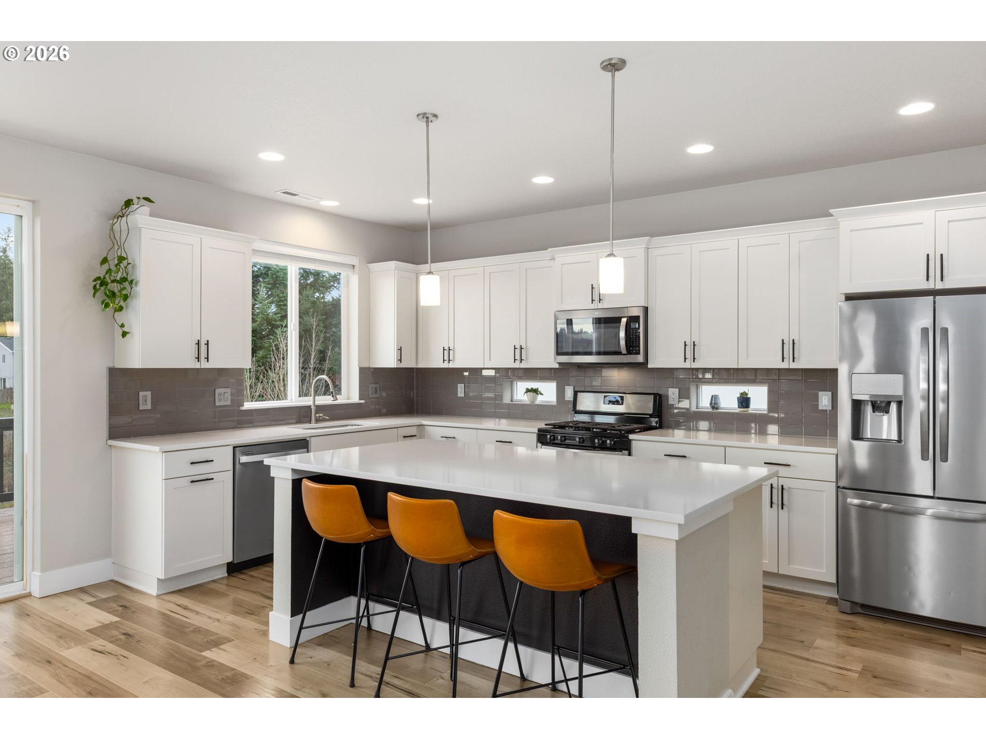 7754 Southwest Hansen Lane Tigard, OR 97224 - Photo 15 of 47