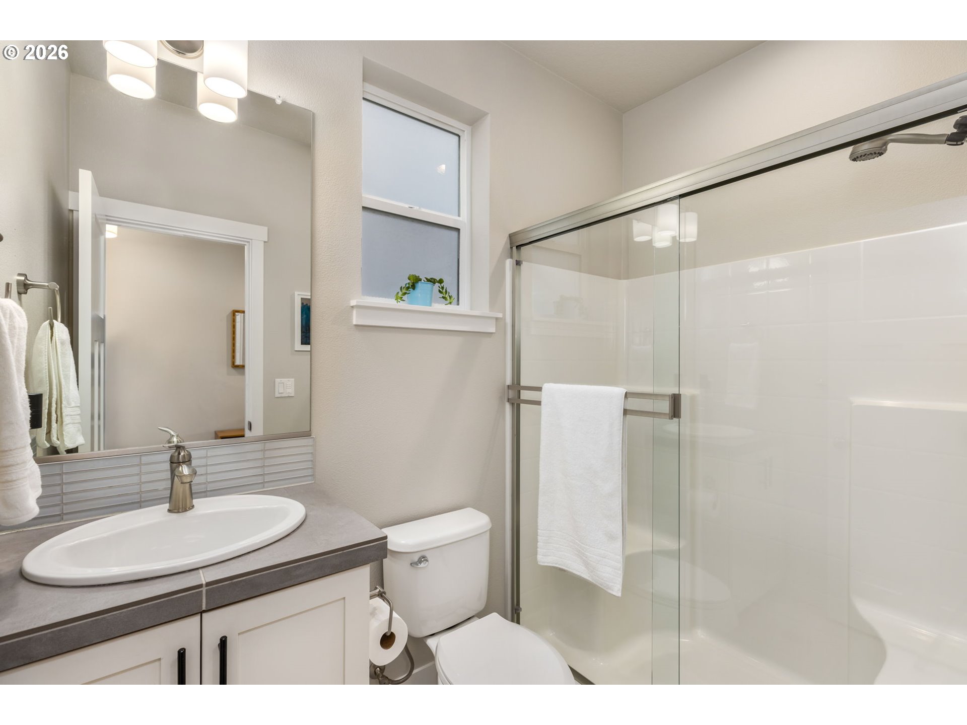 7754 Southwest Hansen Lane Tigard, OR 97224 - Photo 19 of 47