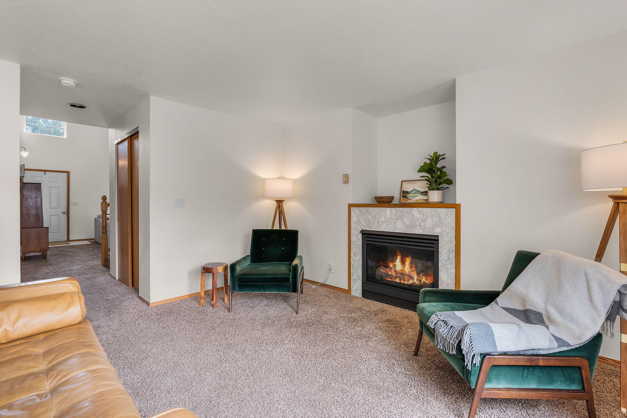 3173 Northeast Manchester Avenue Bend, OR 97701 - Photo 10 of 30 2024_05_21_3173_ne_manchester_ave-24