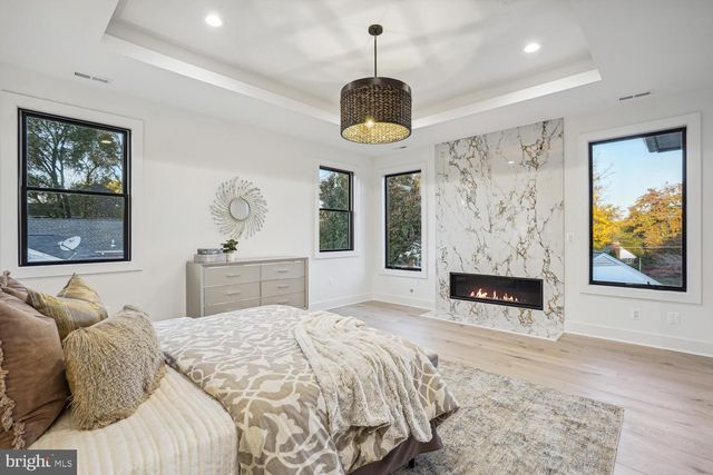 $2,600,000 | 1412 Mayflower Drive, McLean, VA 22101