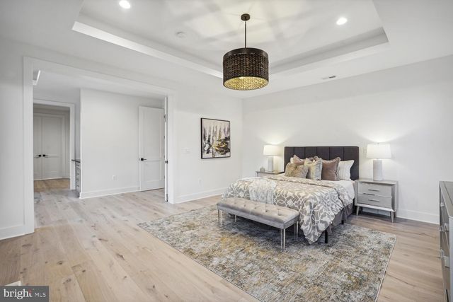 $2,600,000 | 1412 Mayflower Drive, McLean, VA 22101