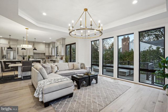 $2,600,000 | 1412 Mayflower Drive, McLean, VA 22101