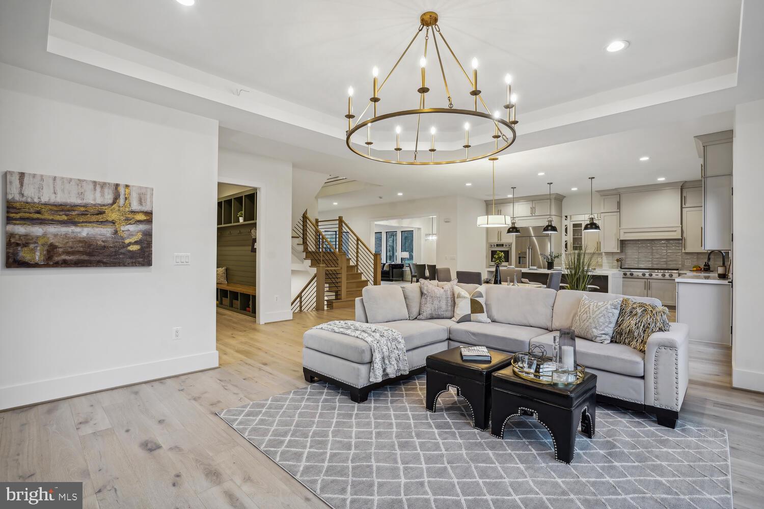 1412 Mayflower Drive McLean, VA 22101 - Photo 4 of 45