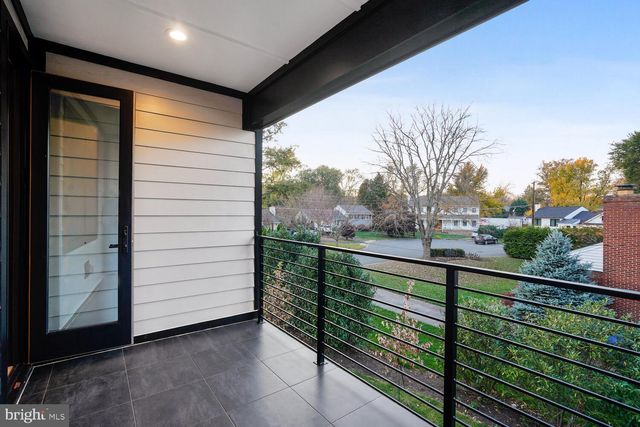 $2,600,000 | 1412 Mayflower Drive, McLean, VA 22101