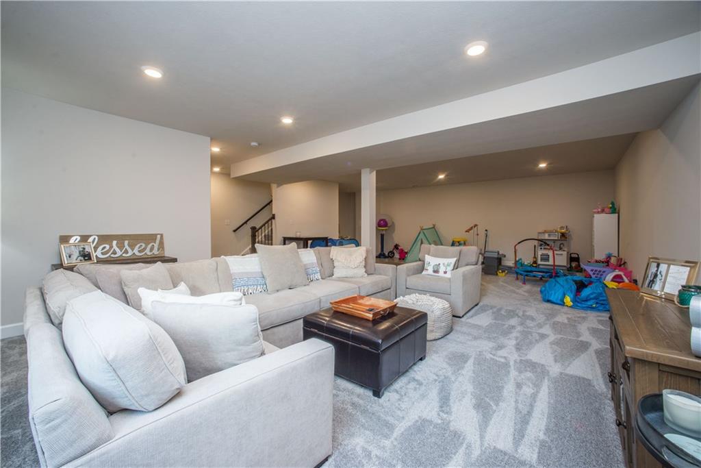 4417 Walnut Ridge Circle McDonald, PA 15057 - Photo 22 of 25 Gallery Image 22