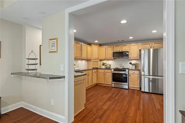 $1,275,000 | 120 Old Chartwell Drive, Alpharetta, GA 30022