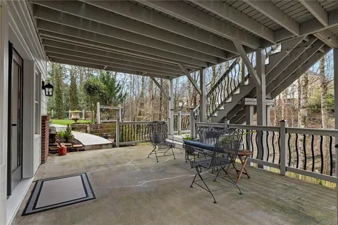 $1,275,000 | 120 Old Chartwell Drive, Alpharetta, GA 30022