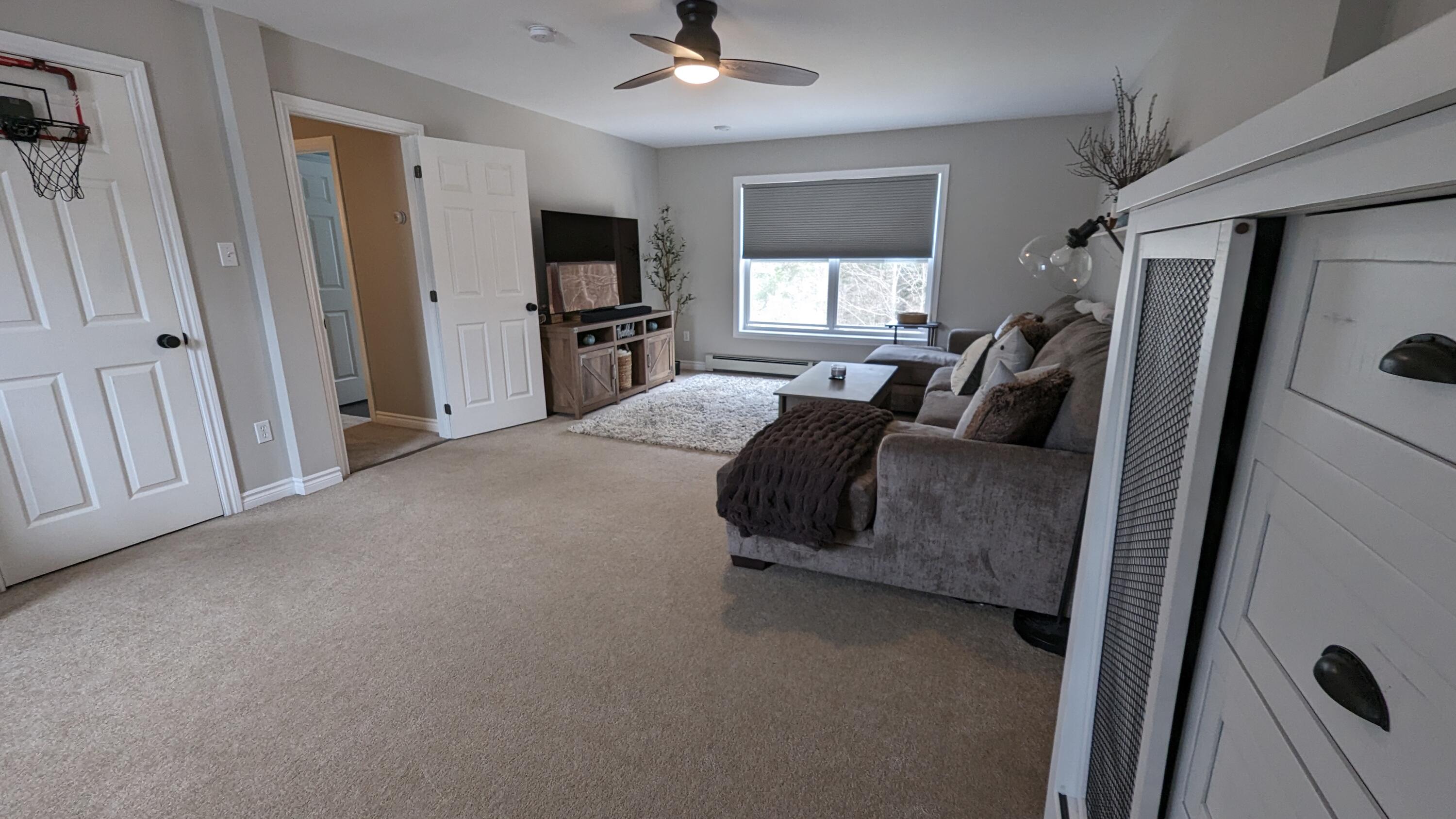 41 Cardinal Way Bangor, ME 04401 - Photo 28 of 39 Upstairs Bedroom/Family Room 4