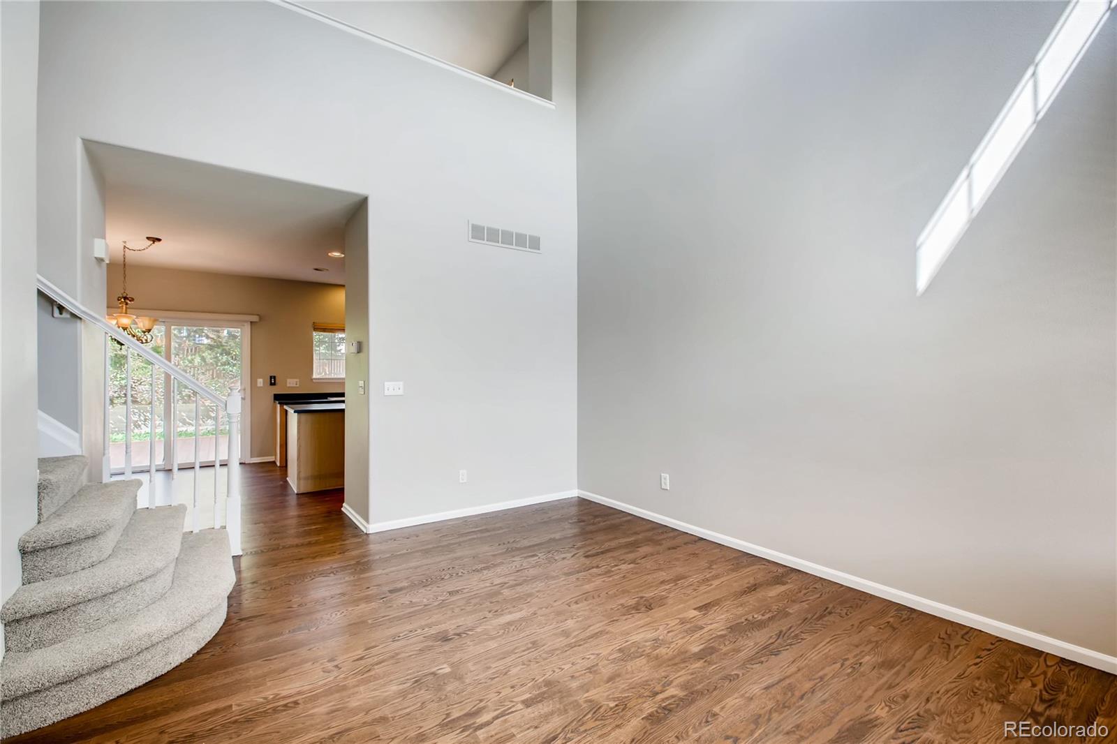 10227 South Rotherwood Circle Highlands Ranch, CO 80130 - Photo 2 of 8 Gallery Image 2