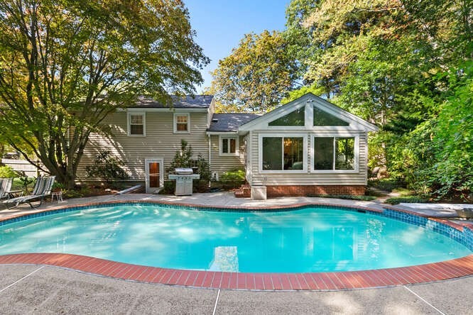 22 Marrett Road Burlington, MA 01803 - Photo 32 of 34