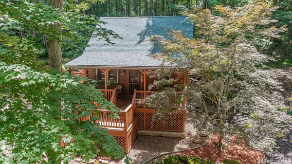 $324,000 | 10388 Wagon Trail, Birdseye, IN 47513