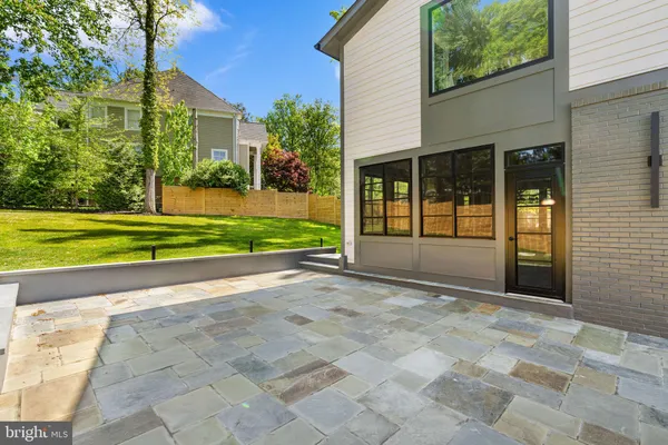 $2,500,000 | 4825 Great Oak Road, Rockville, MD 20853