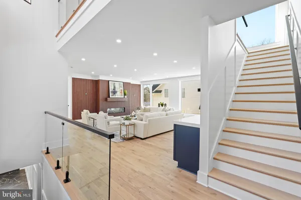 $2,500,000 | 4825 Great Oak Road, Rockville, MD 20853