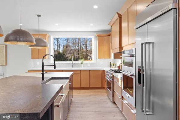 $2,500,000 | 4825 Great Oak Road, Rockville, MD 20853