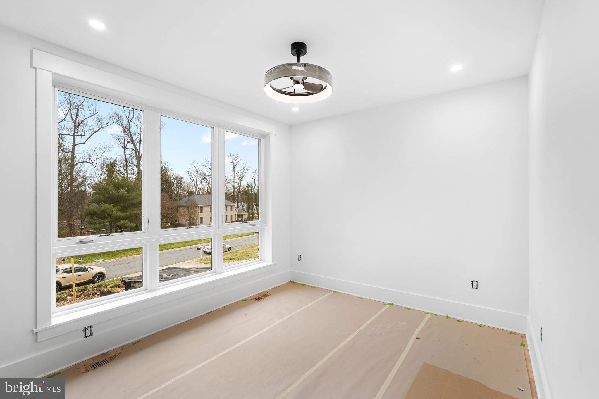 4825 Great Oak Road Rockville, MD 20853 - Photo 38 of 89