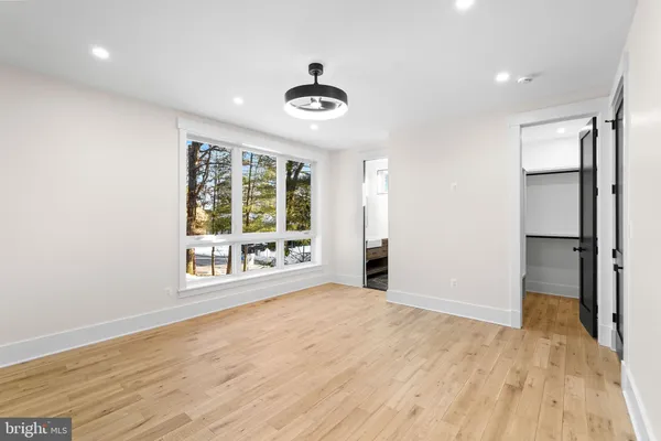 $2,500,000 | 4825 Great Oak Road, Rockville, MD 20853