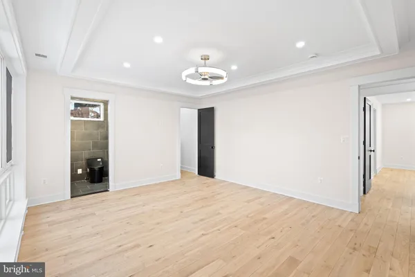 $2,500,000 | 4825 Great Oak Road, Rockville, MD 20853