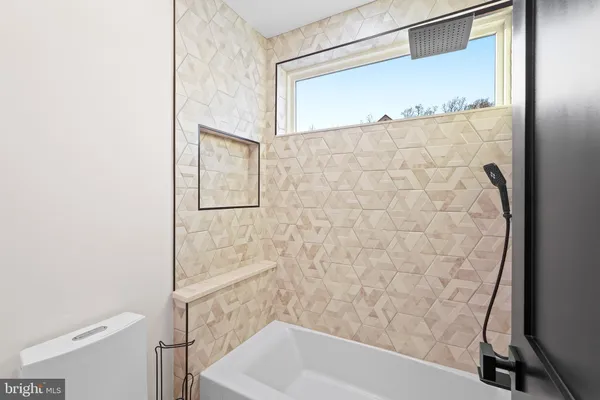 $2,500,000 | 4825 Great Oak Road, Rockville, MD 20853