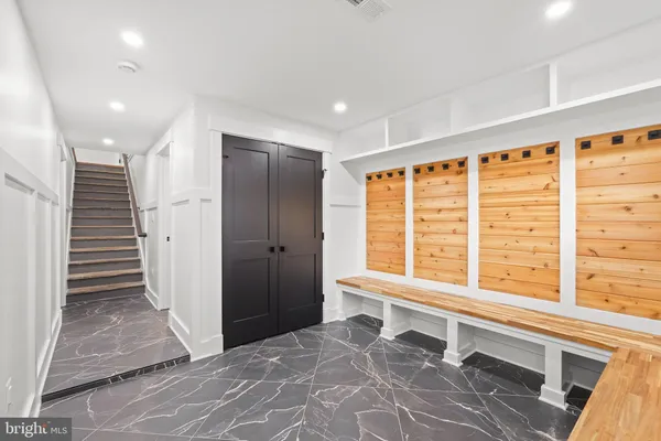 $2,500,000 | 4825 Great Oak Road, Rockville, MD 20853