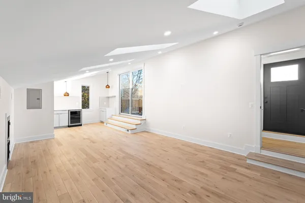 $2,500,000 | 4825 Great Oak Road, Rockville, MD 20853