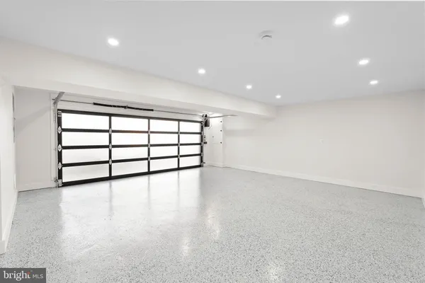 $2,500,000 | 4825 Great Oak Road, Rockville, MD 20853