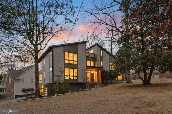 $2,500,000 | 4825 Great Oak Road, Rockville, MD 20853