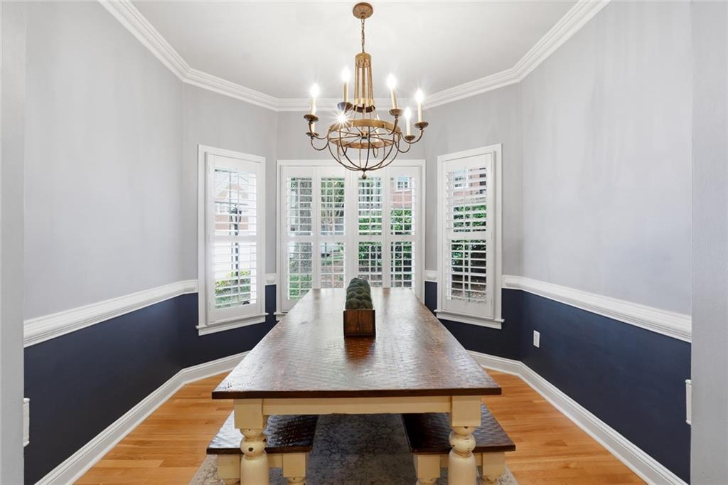 121 Brookview Circle Atlanta, GA 30339 - Photo 7 of 32
