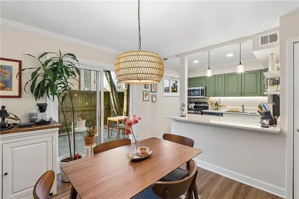 $209,000 | 115 Biscayne Drive Northwest, Unit F6, Atlanta, GA 30309