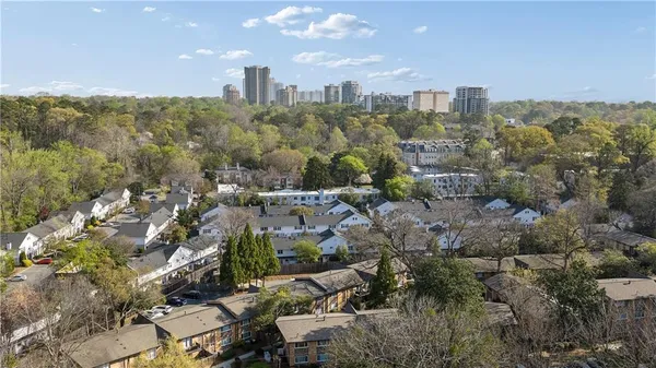 $209,000 | 115 Biscayne Drive Northwest, Unit F6, Atlanta, GA 30309