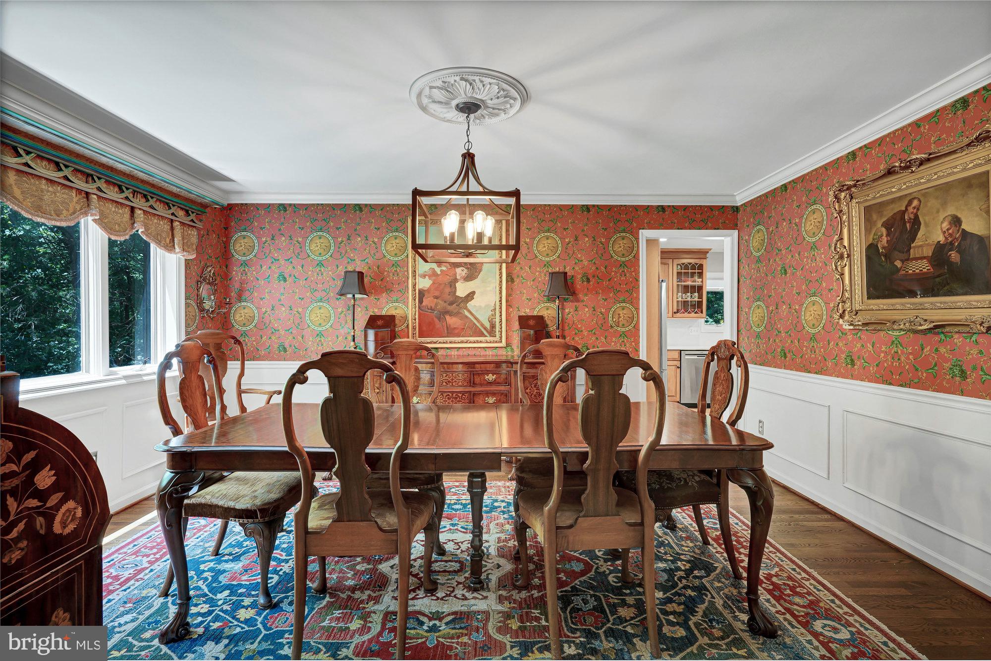 1442 Crowell Road Vienna, VA 22182 - Photo 11 of 79 Gallery Image 11