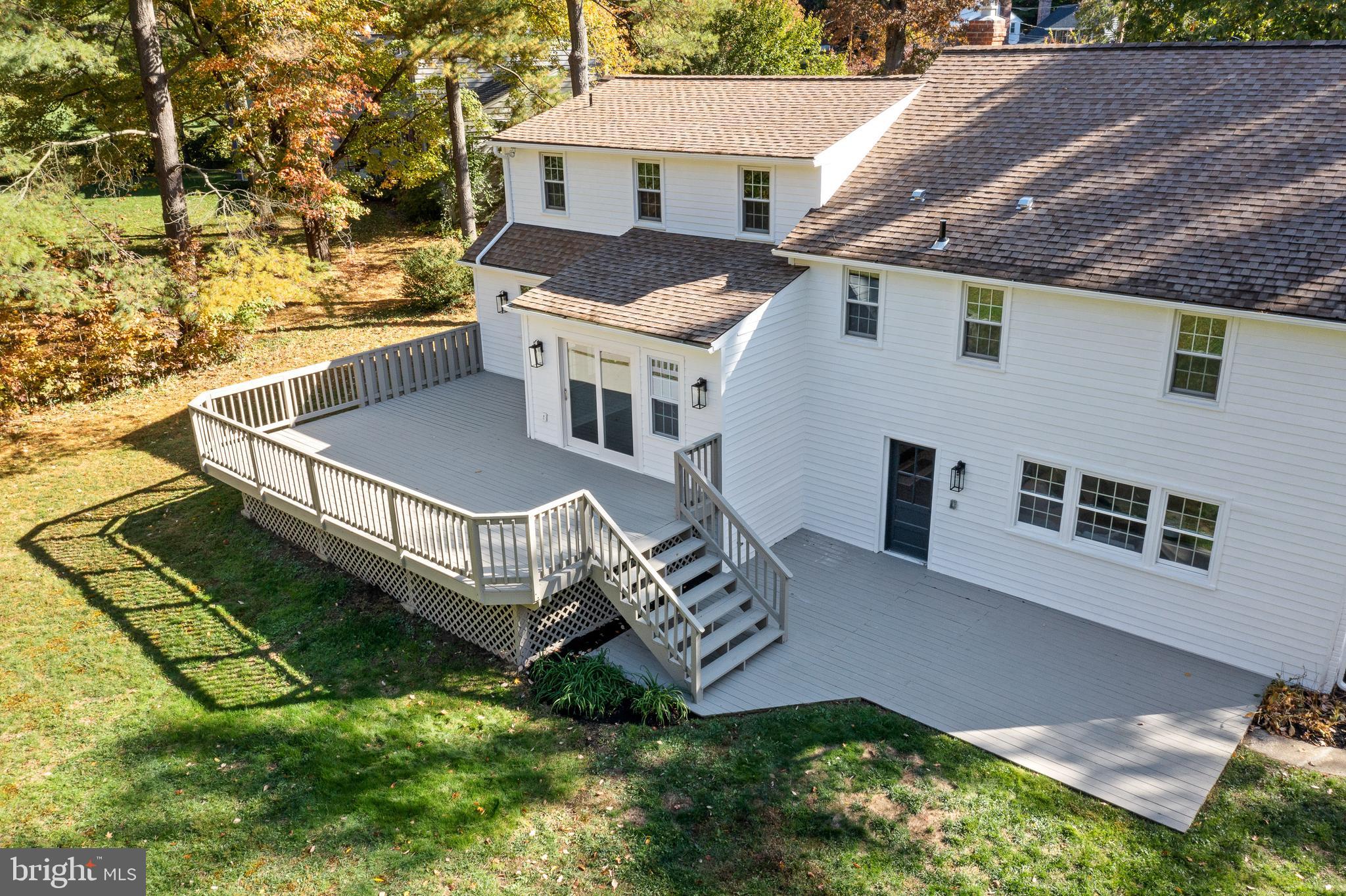 190 Woodstock Road Villanova, PA 19085 - Photo 45 of 52 View of the 2 level expansive deck