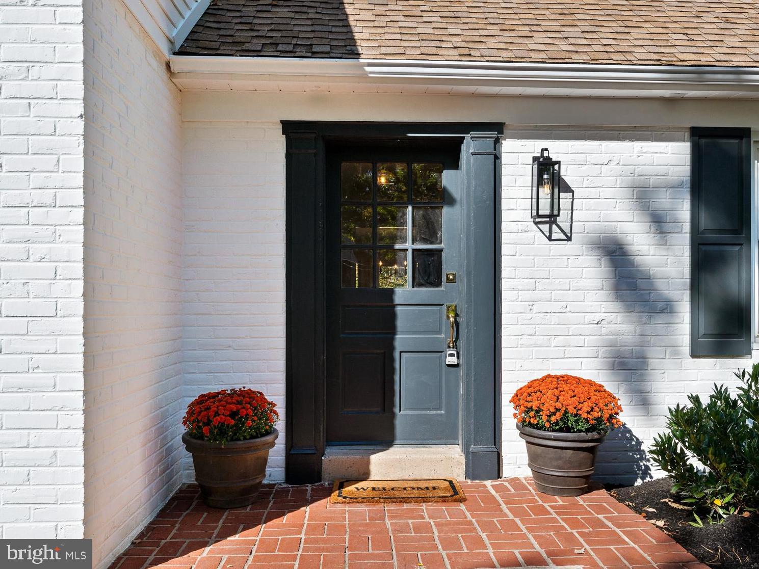 190 Woodstock Road Villanova, PA 19085 - Photo 5 of 52 Welcome home with this charming entrance!