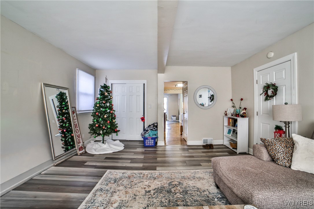 4821 Harlem Road Amherst, NY 14226 - Photo 13 of 40