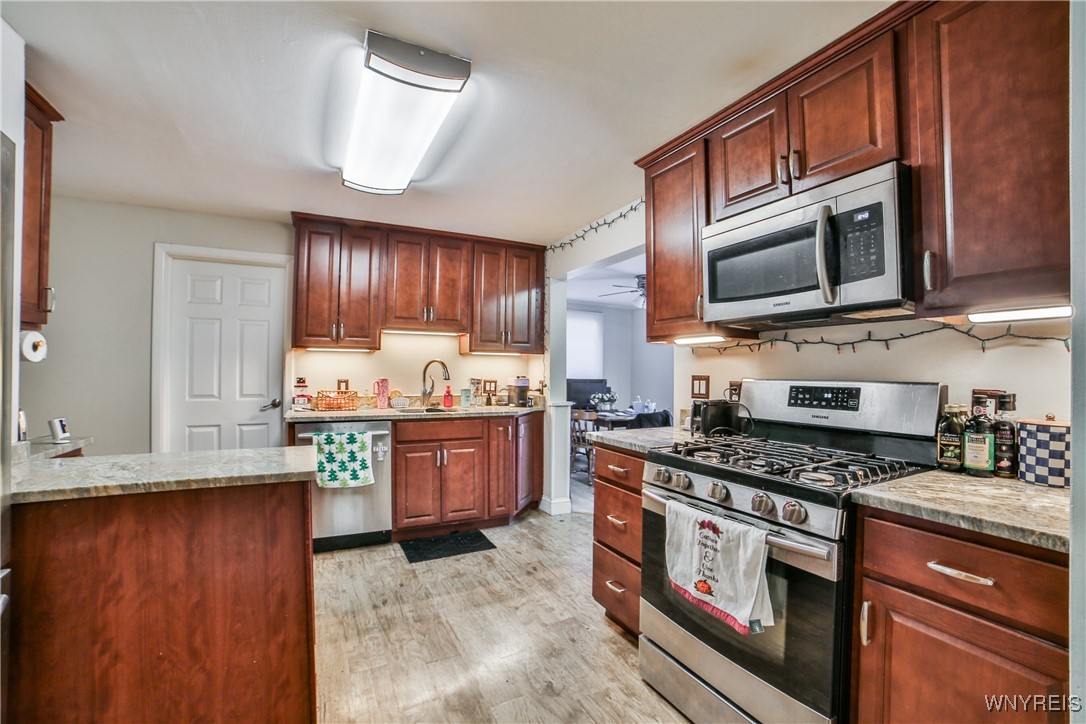 4821 Harlem Road Amherst, NY 14226 - Photo 15 of 40