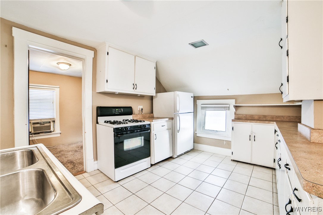 4821 Harlem Road Amherst, NY 14226 - Photo 28 of 40