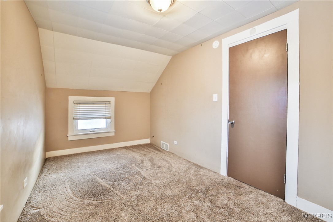 4821 Harlem Road Amherst, NY 14226 - Photo 32 of 40