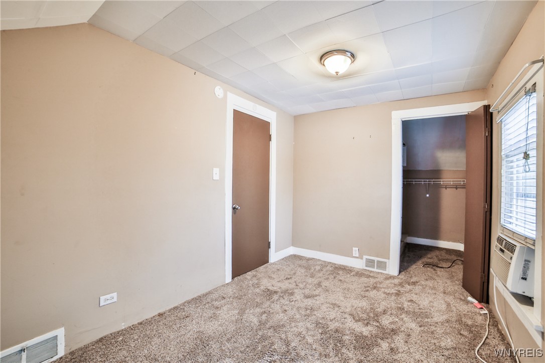 4821 Harlem Road Amherst, NY 14226 - Photo 34 of 40