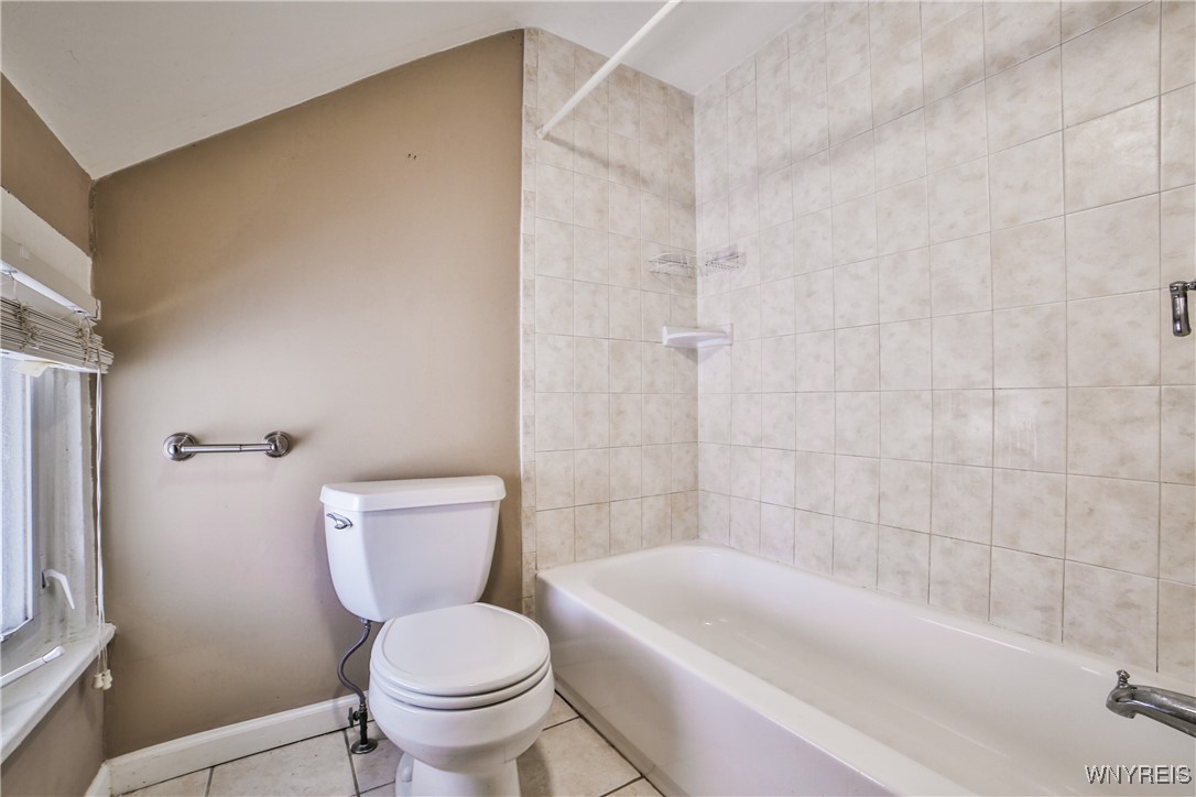 4821 Harlem Road Amherst, NY 14226 - Photo 37 of 40