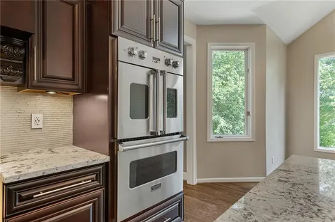 $599,900 | 12706 West 131st Street, Overland Park, KS 66213