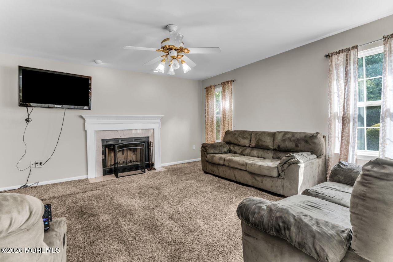 383 Meadowood Road Jackson, NJ 08527 - Photo 8 of 41 Family Room