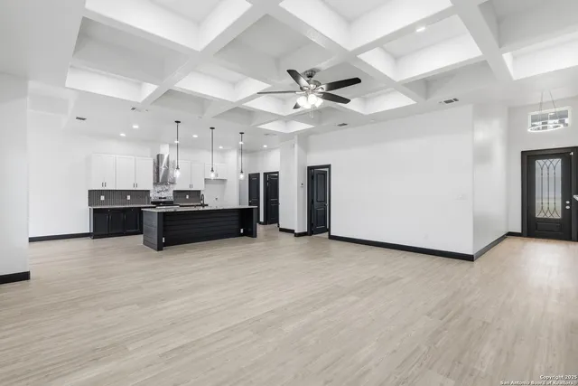 $529,000 | 128 Hidden Ranch Court, Floresville, TX 78114