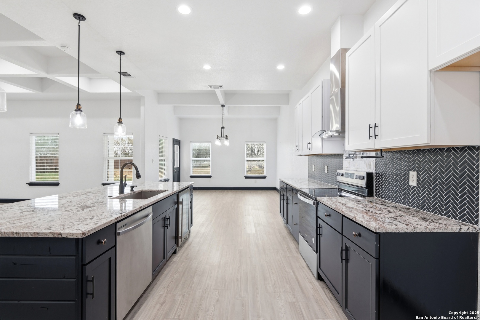 128 Hidden Ranch Lane Floresville, TX 78114 - Photo 17 of 39