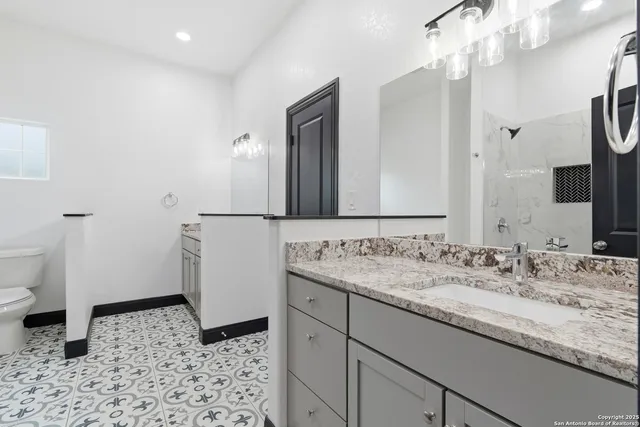 $529,000 | 128 Hidden Ranch Court, Floresville, TX 78114