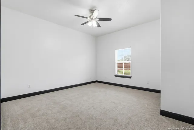 $529,000 | 128 Hidden Ranch Court, Floresville, TX 78114