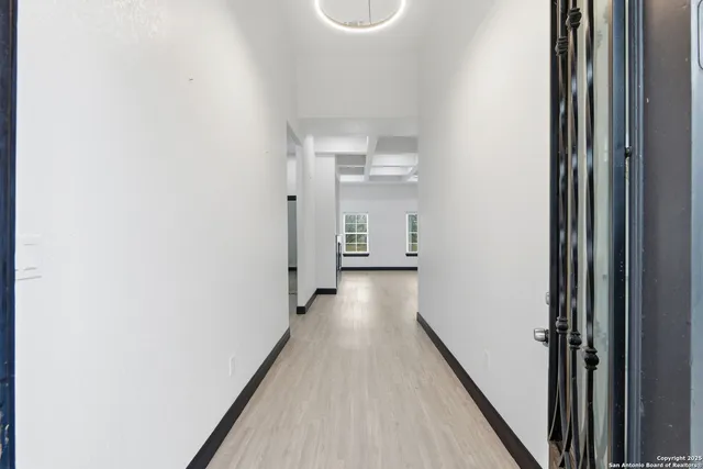 $529,000 | 128 Hidden Ranch Court, Floresville, TX 78114