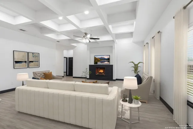 $529,000 | 128 Hidden Ranch Court, Floresville, TX 78114