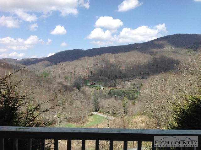 495 Puckett Road Banner Elk, NC 28604 - Photo 5 of 13 Gallery Image 5